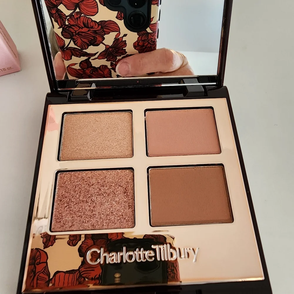 Charlotte Tilbury Palette